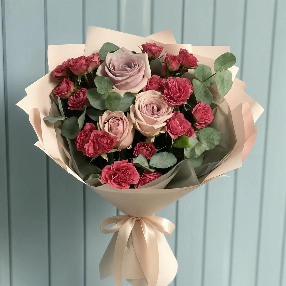 Букет цветов из: Гвоздики и Розы в Вёшенской