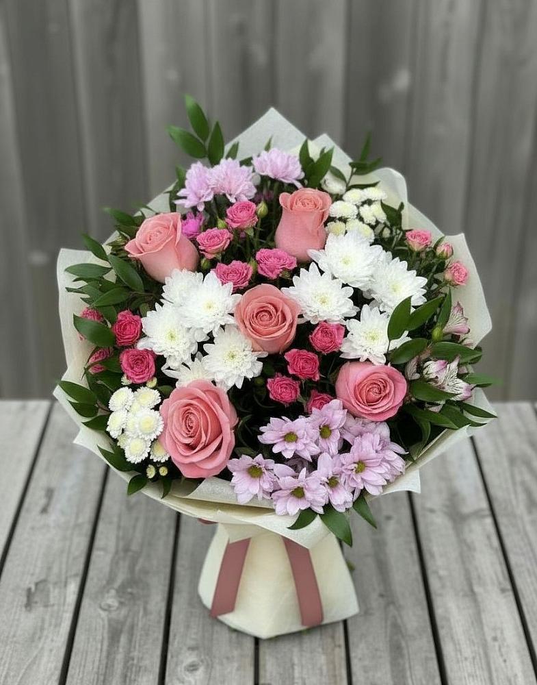 Букет цветов из: Альстромерии, Гвоздики, Розы и Хризантемы в Вёшенской