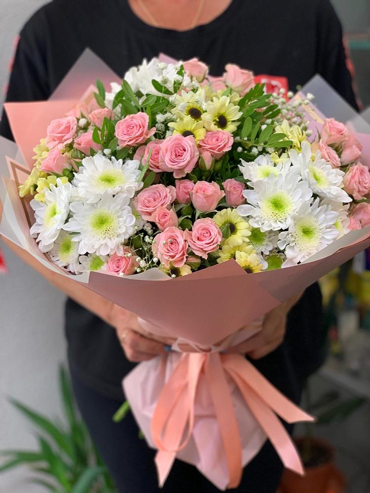 Букет цветов из: Розы и Хризантемы в Вёшенской