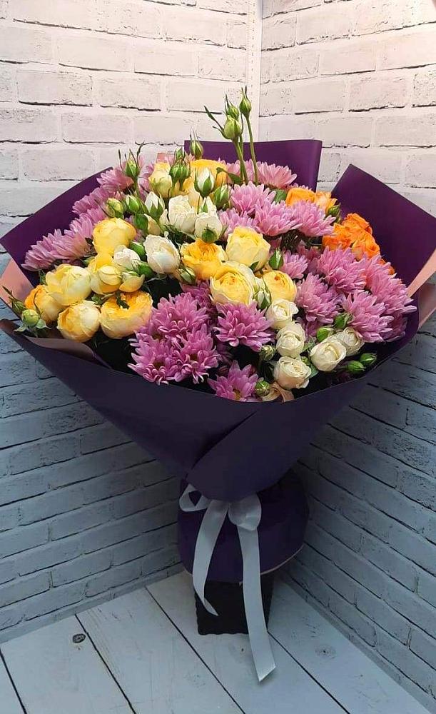 Букет цветов из: Хризантемы и Розы в Вёшенской