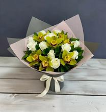 Букет цветов из:  Орхидеи и Розы в Вёшенской