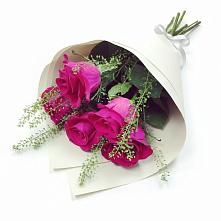 Букет цветов из:  Розы в Вёшенской