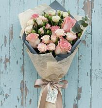 Букет цветов из:  Розы в Вёшенской
