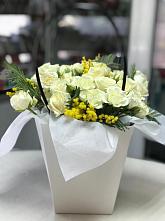 Цветочная композиция из Розы  в Вёшенской