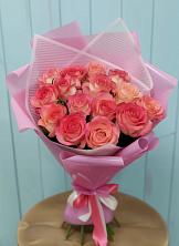 Букет 15 Розовых роз Равель в Вёшенской